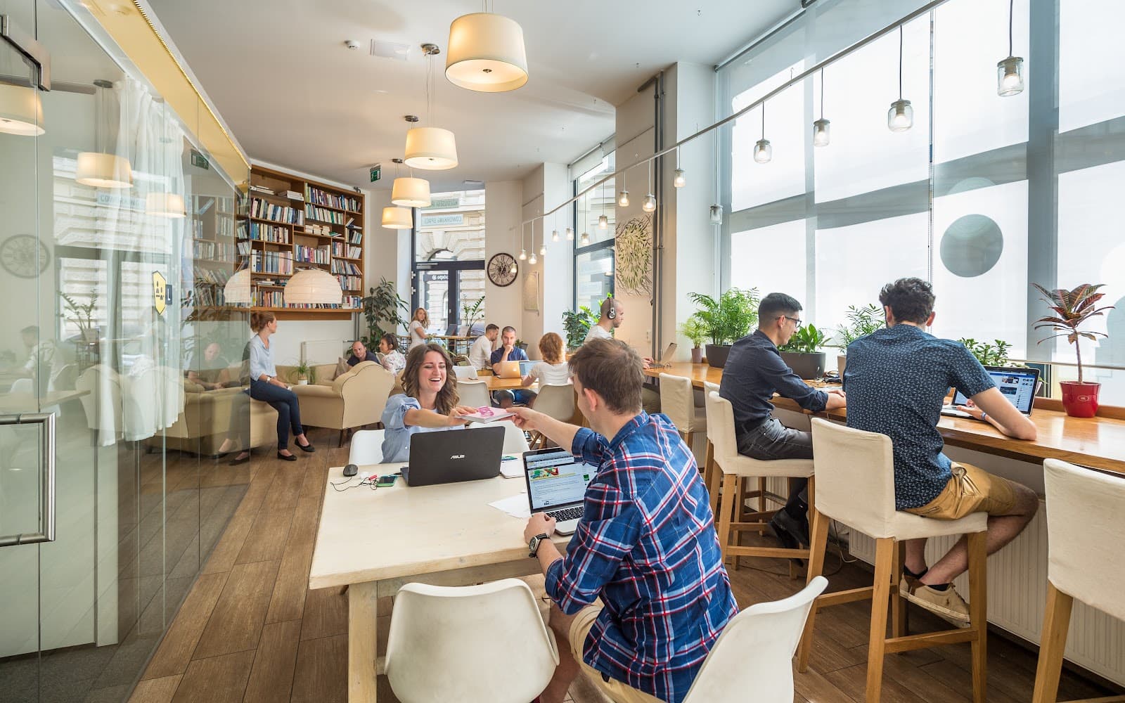 KAPTÁR coworking interior photo 5