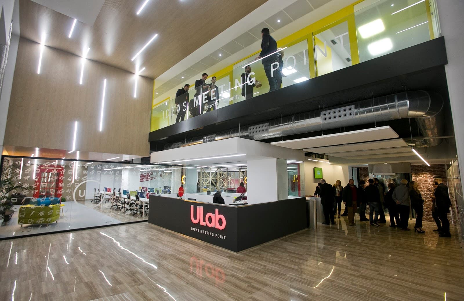 ULab IdeasMeeting Point interior photo 7