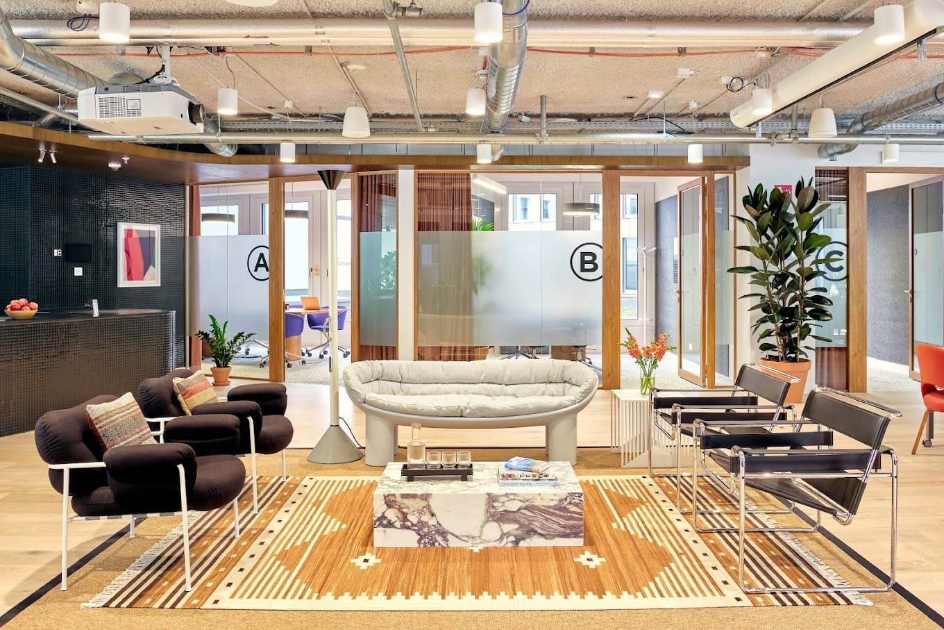 WeWork Rudolfplatz interior photo 5