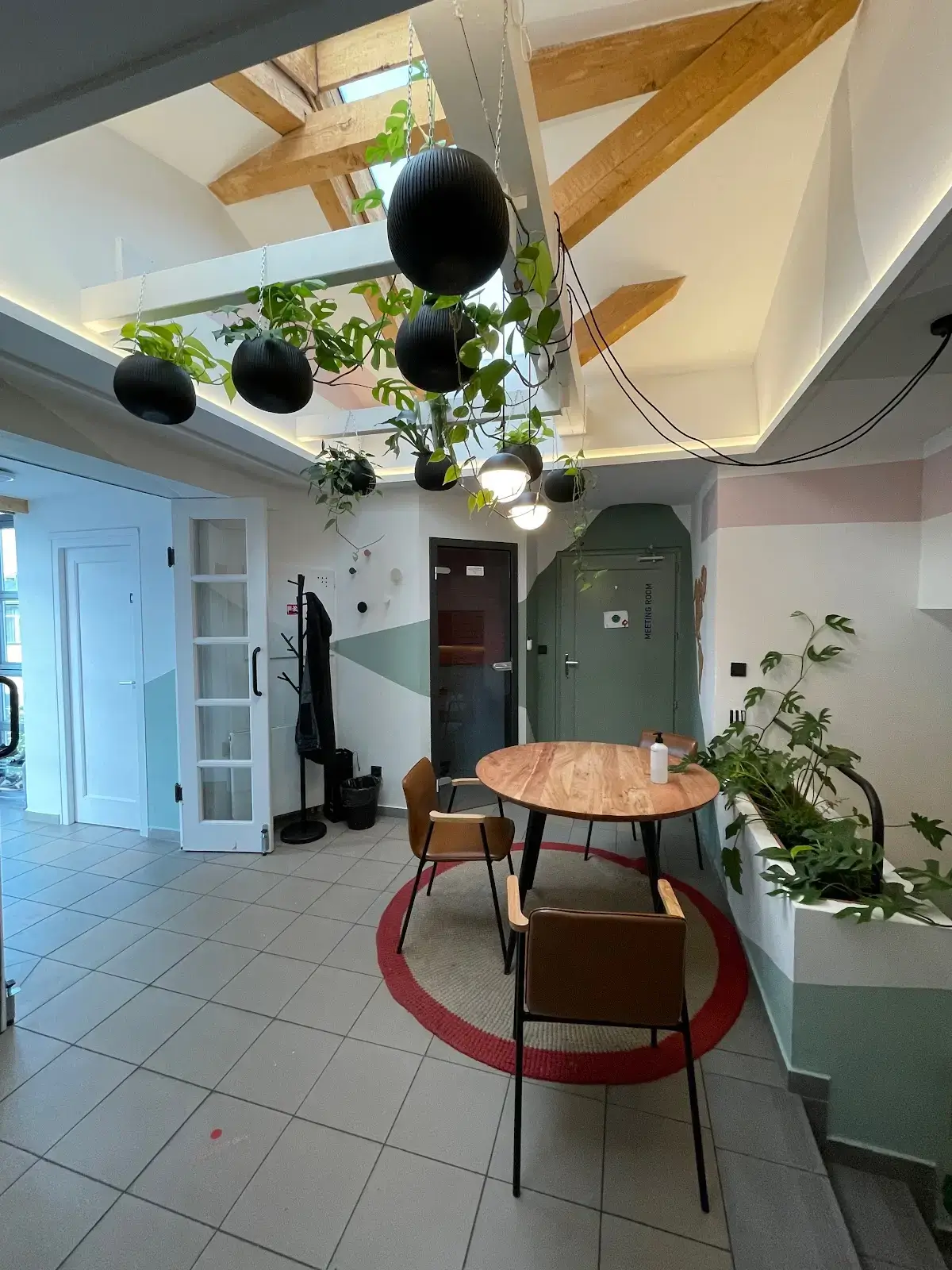 Locus Workspace interior photo 11