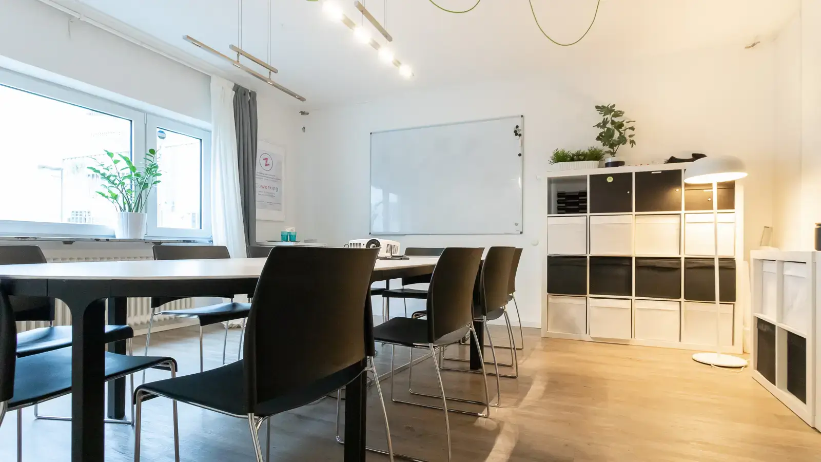 Die Zentrale Coworking interior photo 3