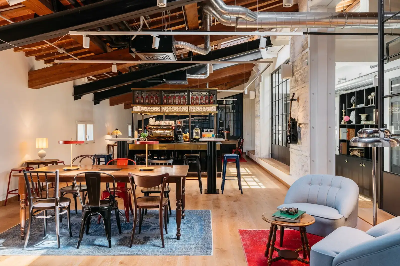 Ruby Dante Workspaces Florence interior photo 7