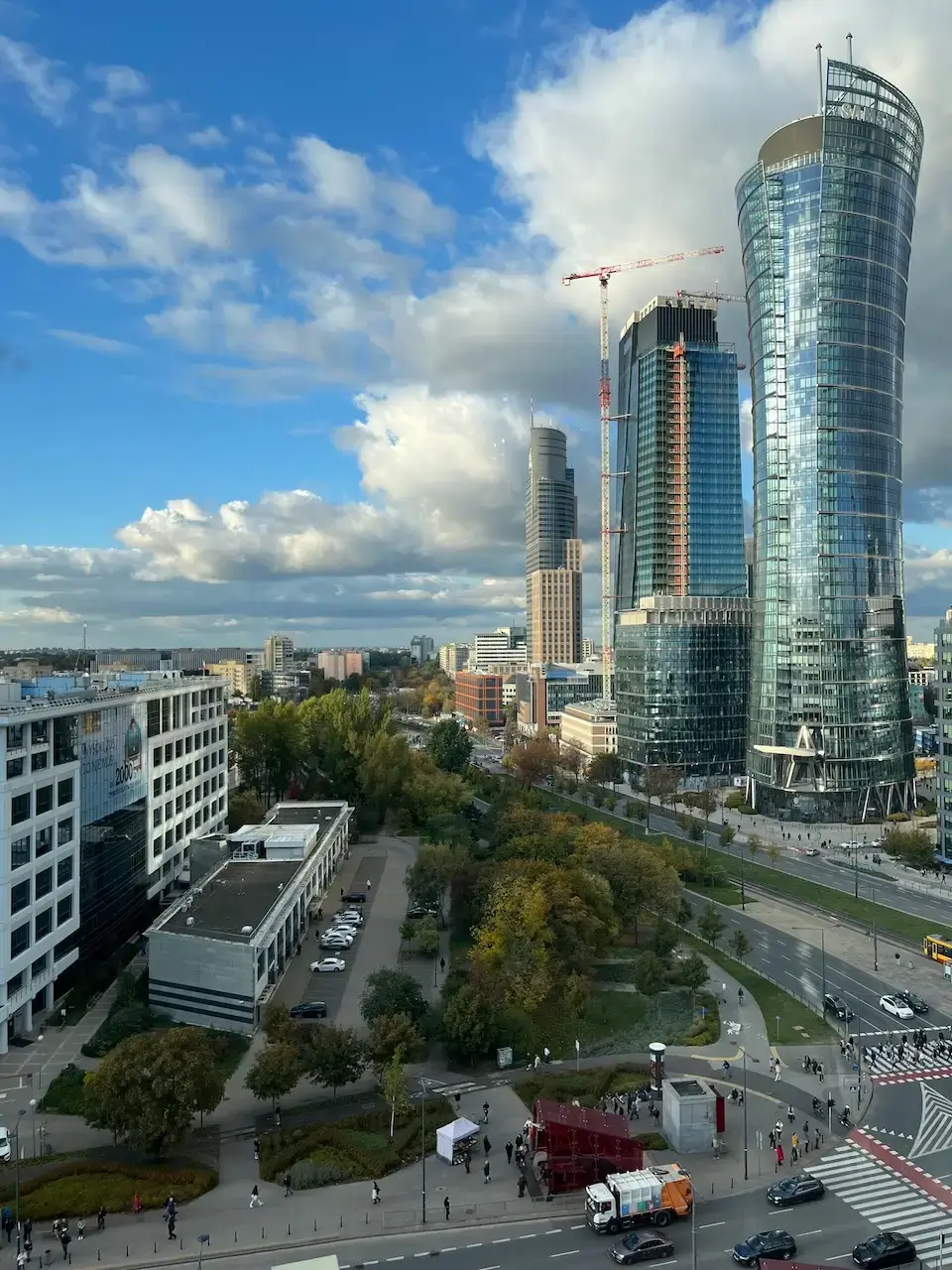 Mindspace Skyliner interior photo 10