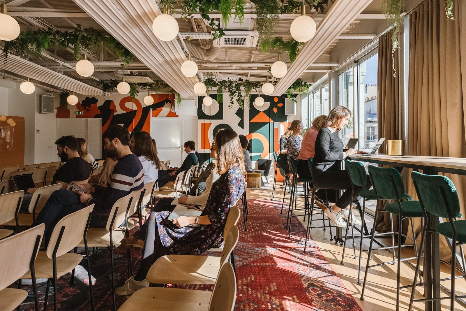 Morning, Sentier interior photo 4