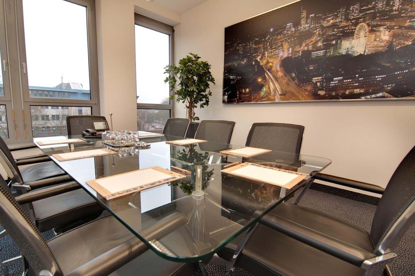 HQ - Essen interior photo 5