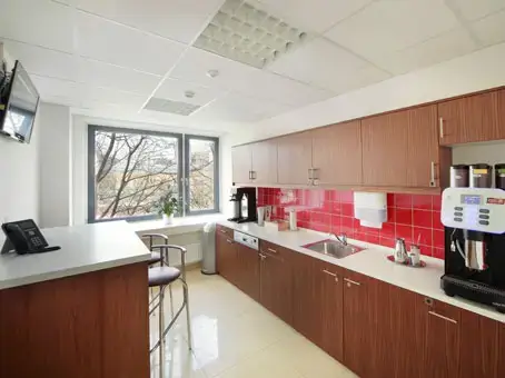 Regus Hannover Ernst-August-Platz interior photo 4