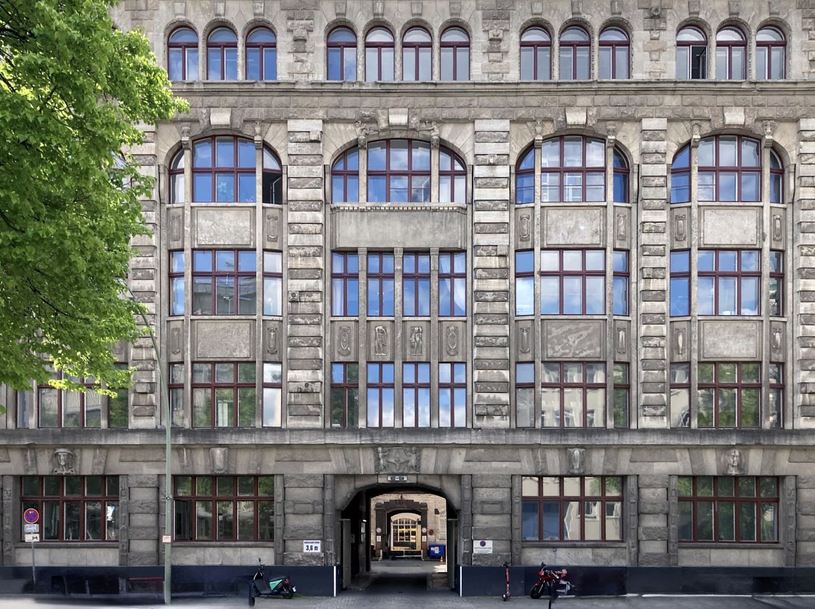 coworkingberlin interior photo 7