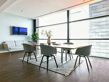 Regus Köln Kranhaus Süd interior photo 8