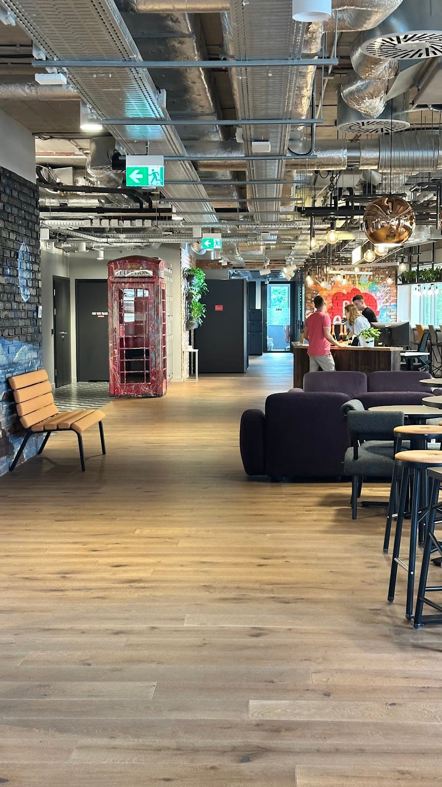 Brain Embassy Skierniewicka interior photo 3