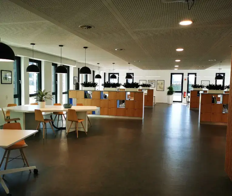 Regus Köln HangarOne interior photo 5