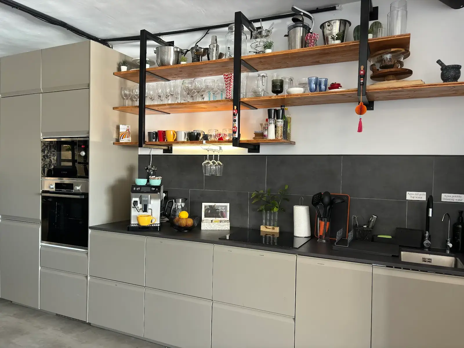 Sky Coworking Las Palmas interior photo 3