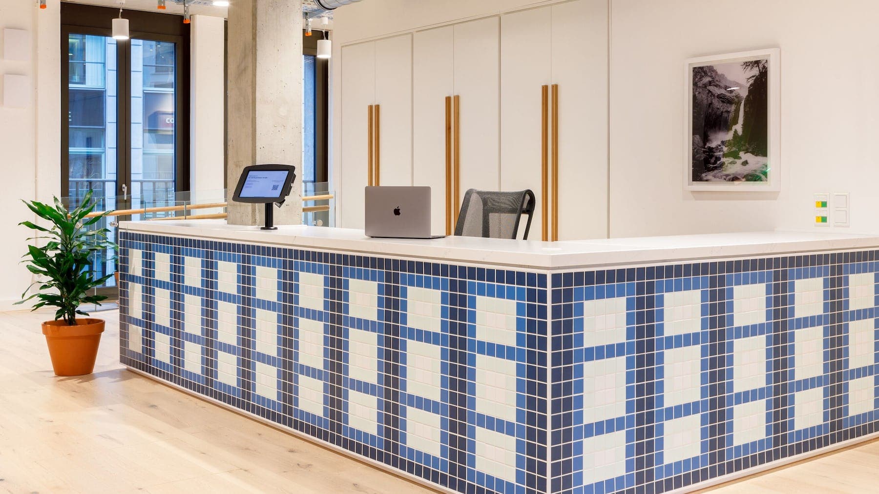WeWork Rosenthaler Straße 43-45 interior photo 2