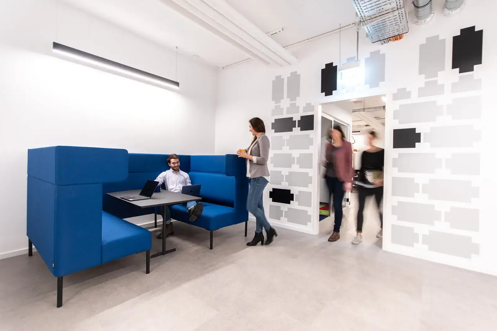 Rivvers Coworking Mülheim interior photo 9