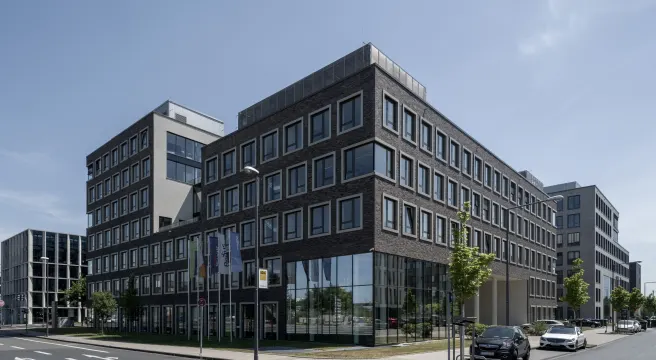 Regus Cologne Erna-Scheffler-Straße interior photo 2