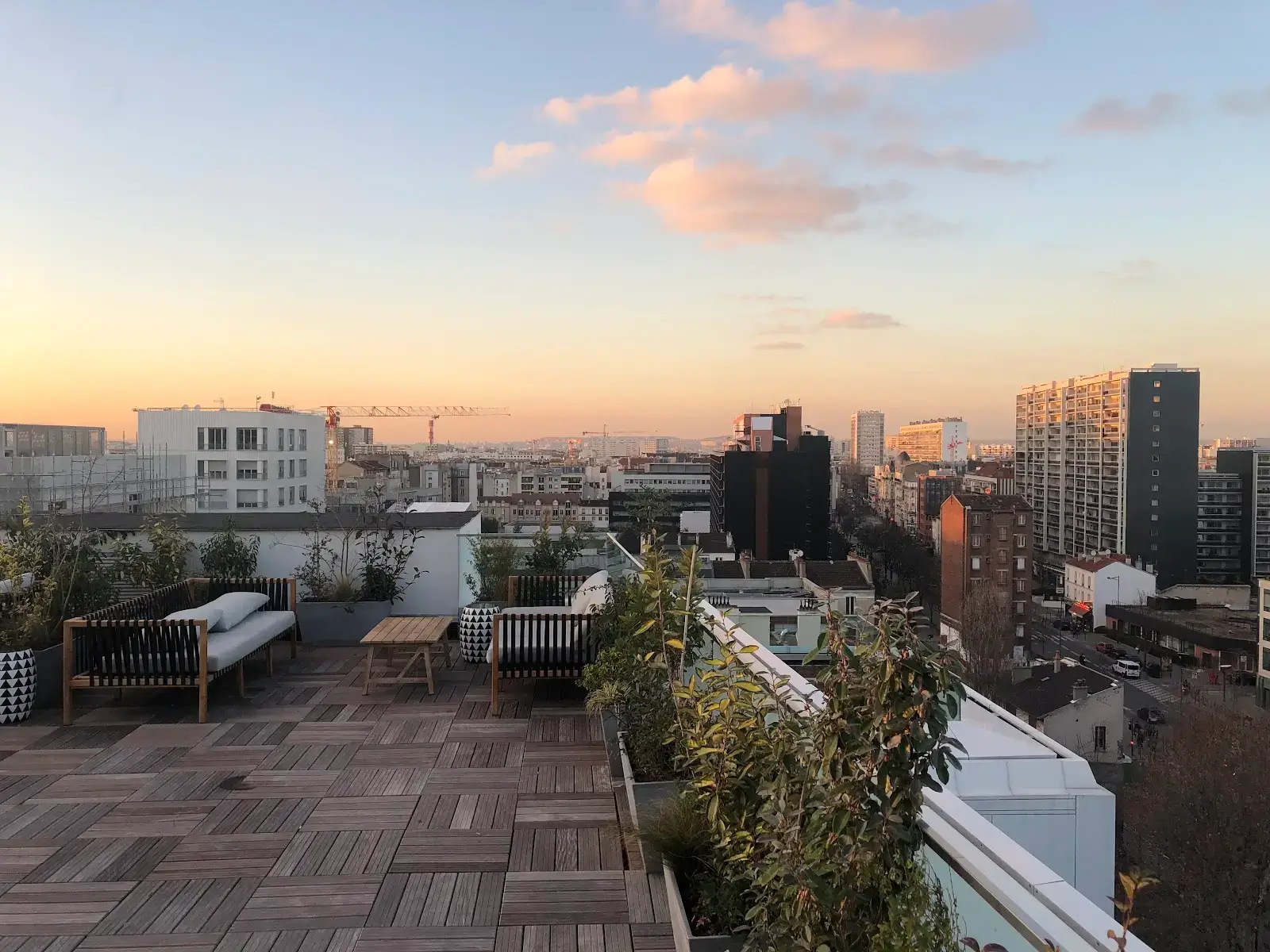 Morning, Clichy interior photo 2