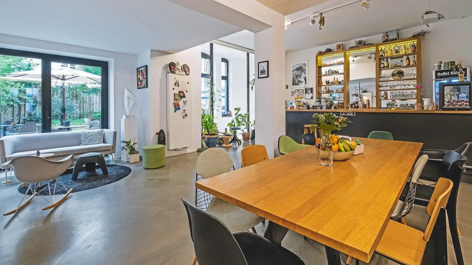 Wertheim Cologne Coworking Space interior photo 4