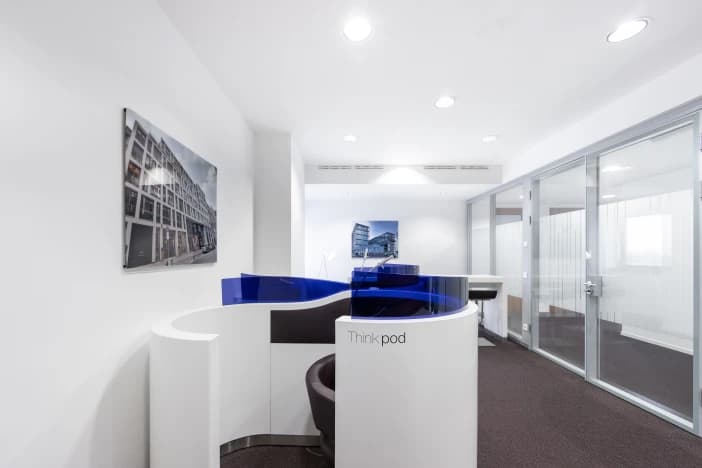 Regus Cologne Im Zollhafen interior photo 3