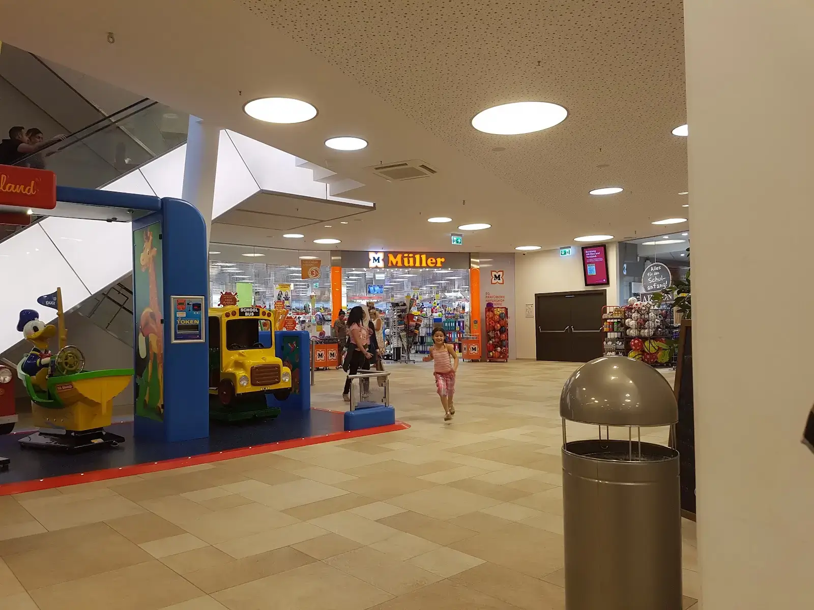 Regus Rastatt SchlossGalerie interior photo 5