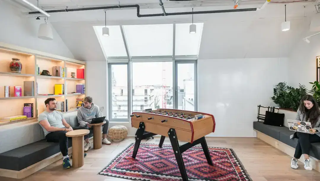 WeWork Friesenplatz interior photo 4