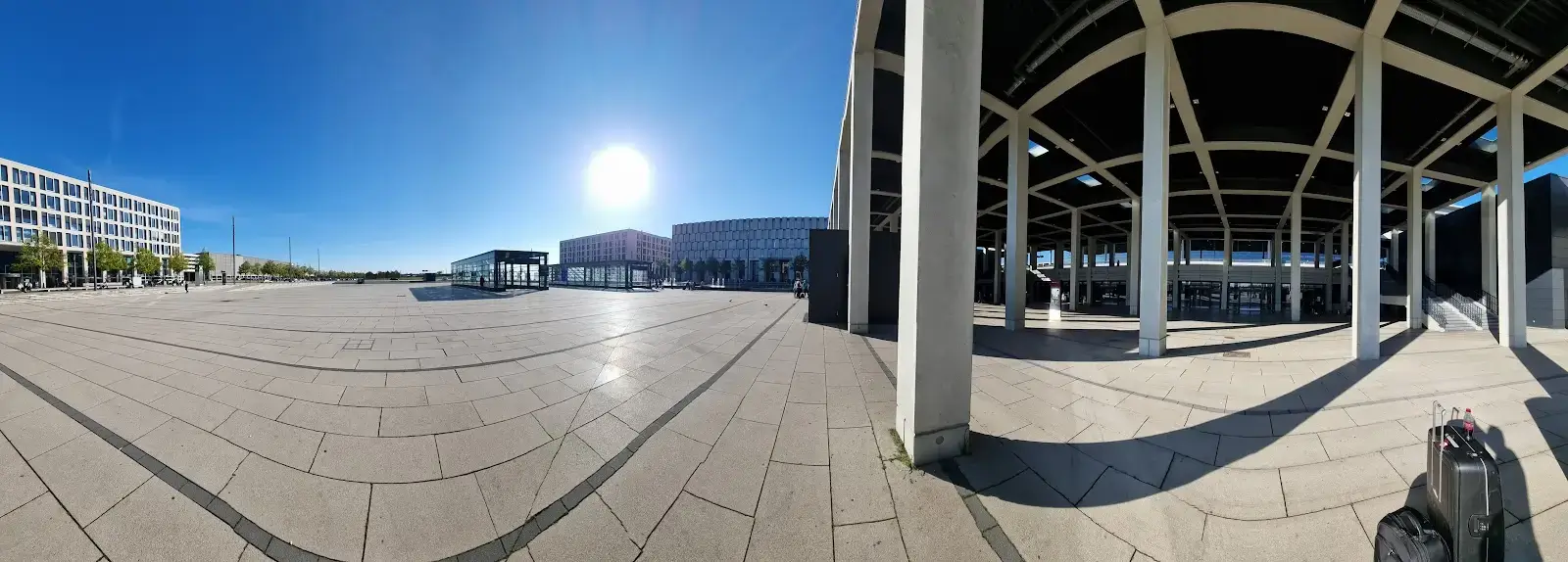 Regus Berlin Brandenburg Airport interior photo 7