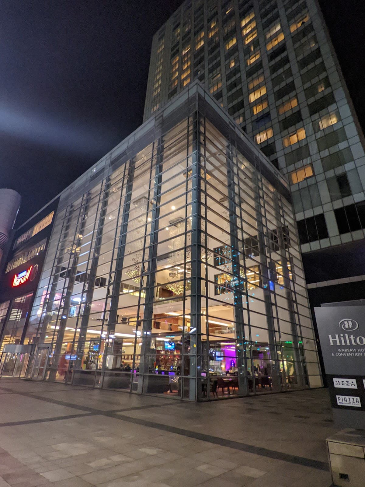 WeWork Grzybowska 62 interior photo 4