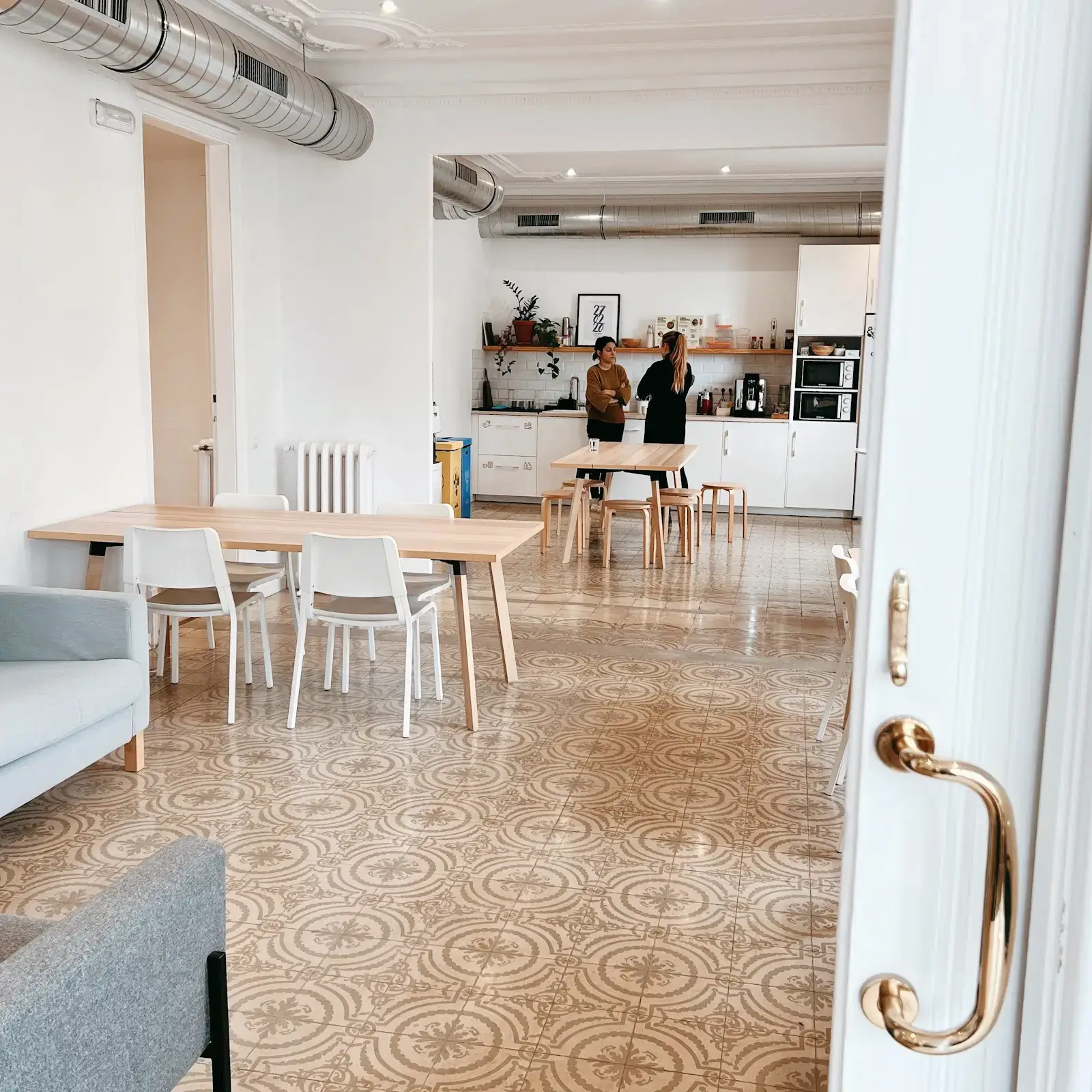 Sowo Coworking Barcelona interior photo 3