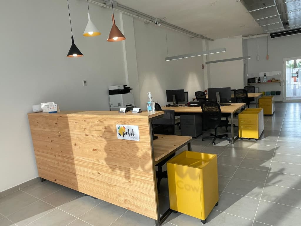 Petit Coworking interior photo 3