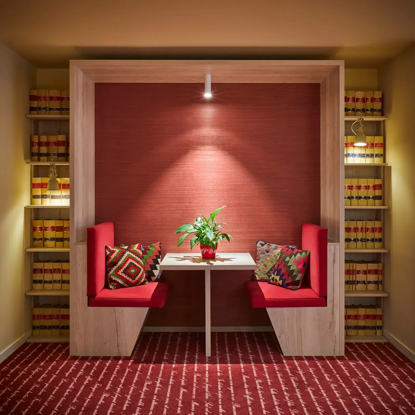 Utopicus José Abascal interior photo 8