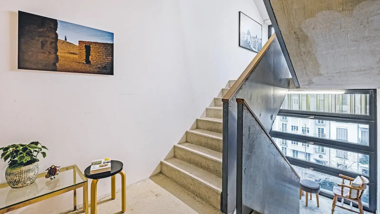 Wertheim Cologne Coworking Space interior photo 8