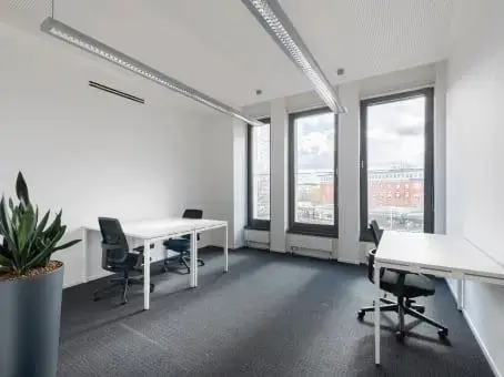 Regus Hamburg Altona interior photo 9
