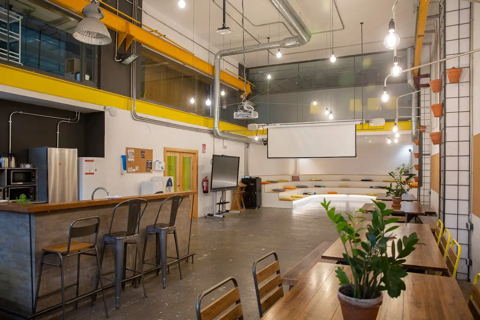 Impact Hub Barcelona interior photo 4