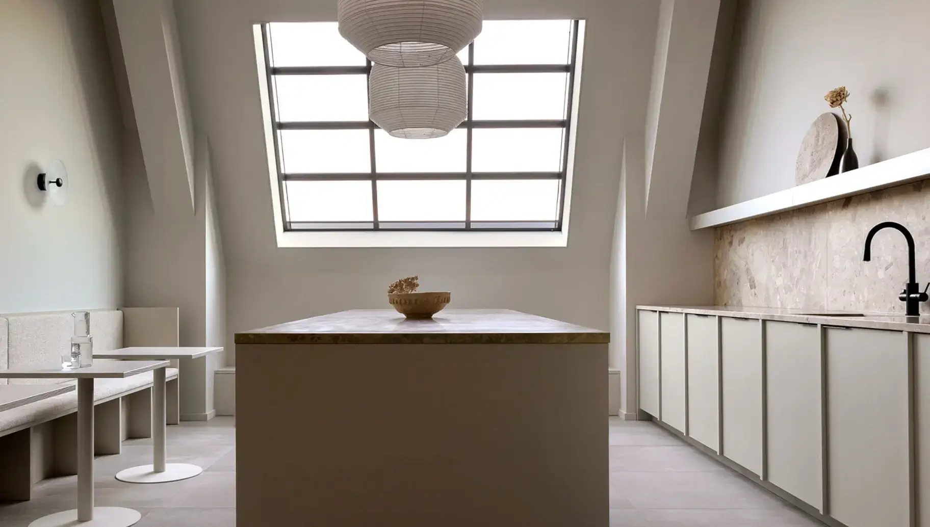 Fora - Linden Palais interior photo 4