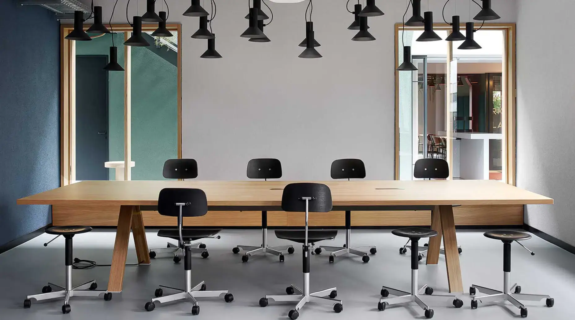 URBAN SPACES – Office & Meeting interior photo 3