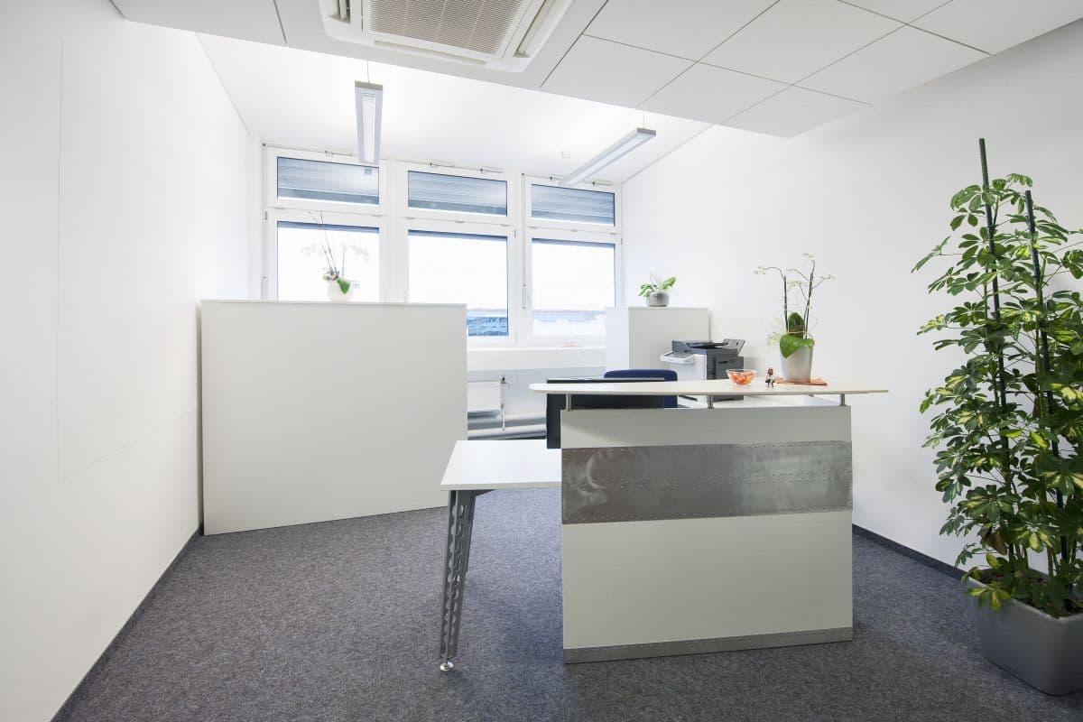 Regus Nürnberg Nürnberg Airport interior photo 7