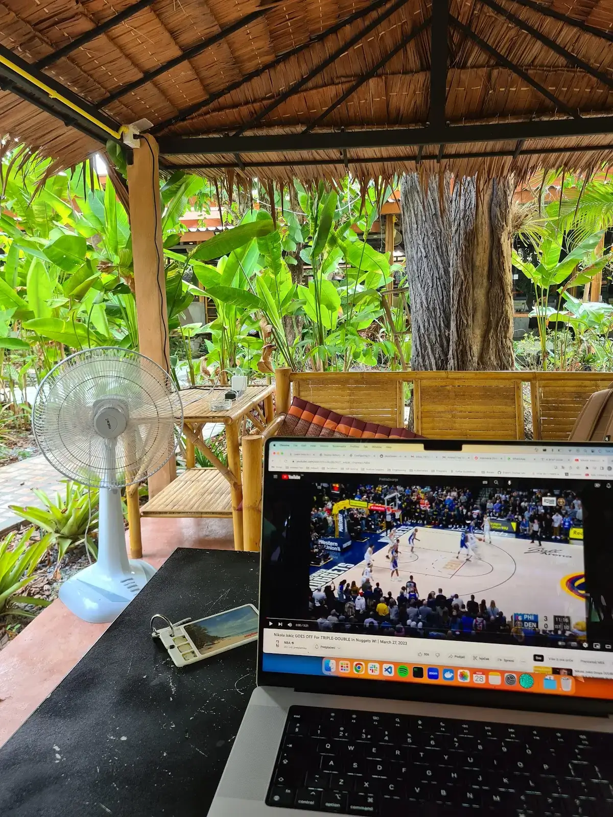 KoHub interior photo 8