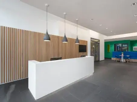 Regus Hamburg Altona interior photo 5