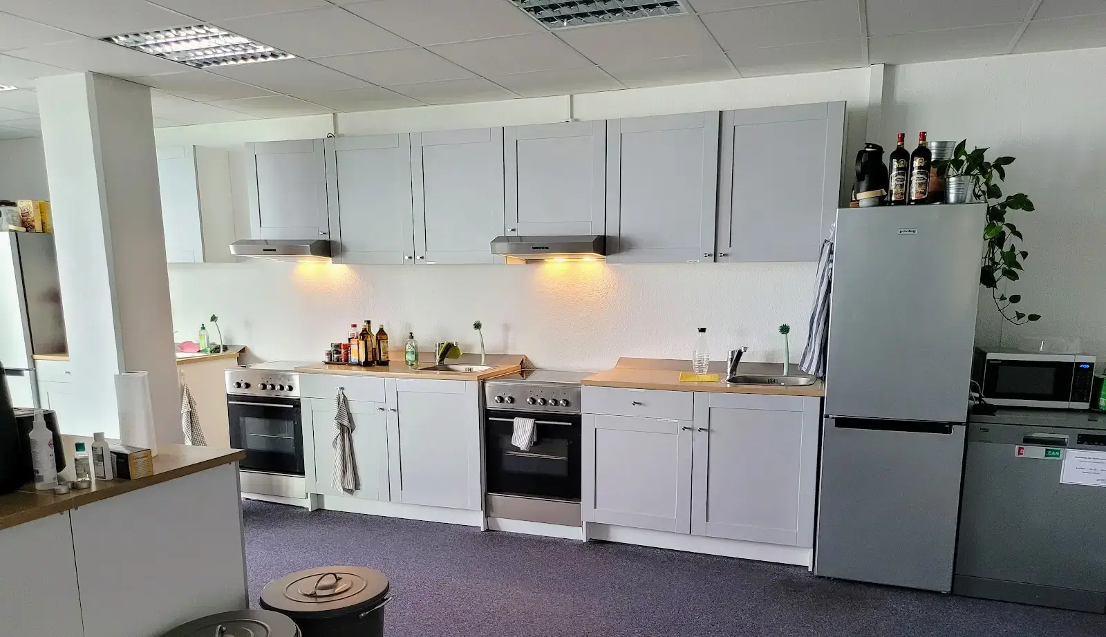 Project Bay interior photo 10