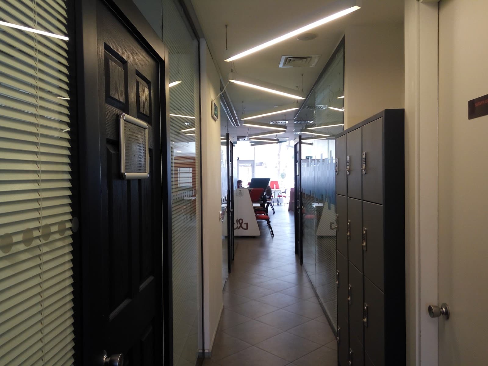 Workinton Maslak interior photo 3