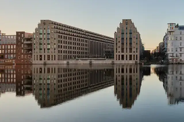 Scaling Spaces - Cuvry Campus interior photo 3