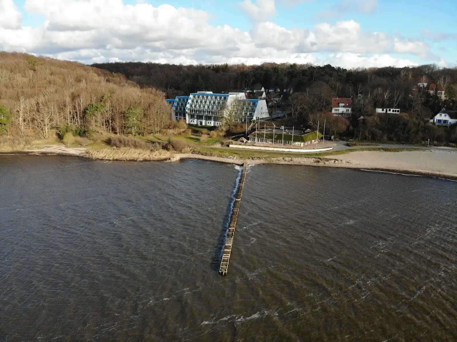 Project Bay interior photo 6