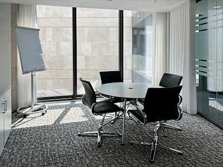 Regus Bonn FGS Campus interior photo 4