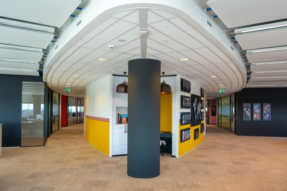 Tribes Amsterdam Arena interior photo 4