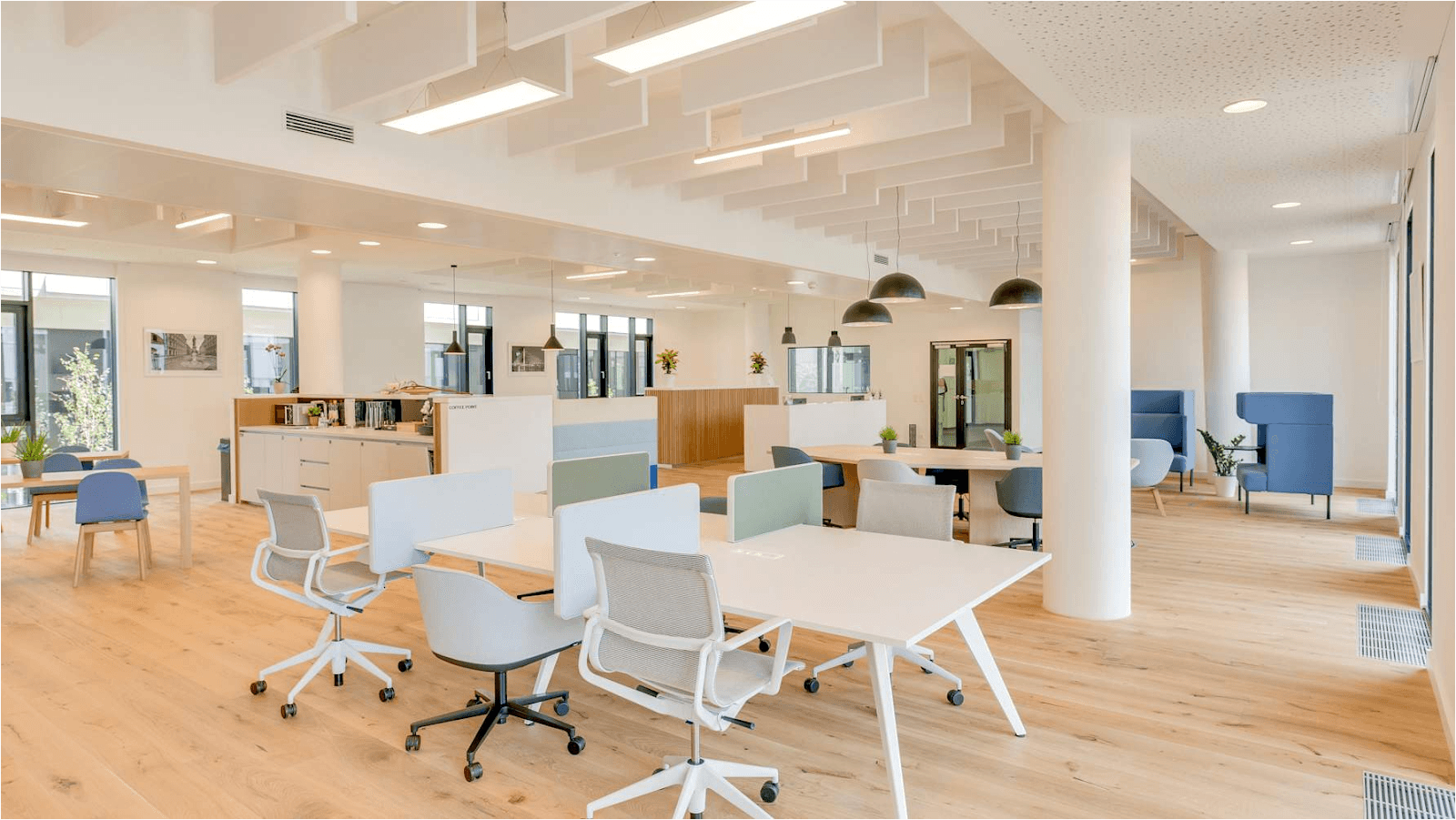 Regus Warsaw Financial Center