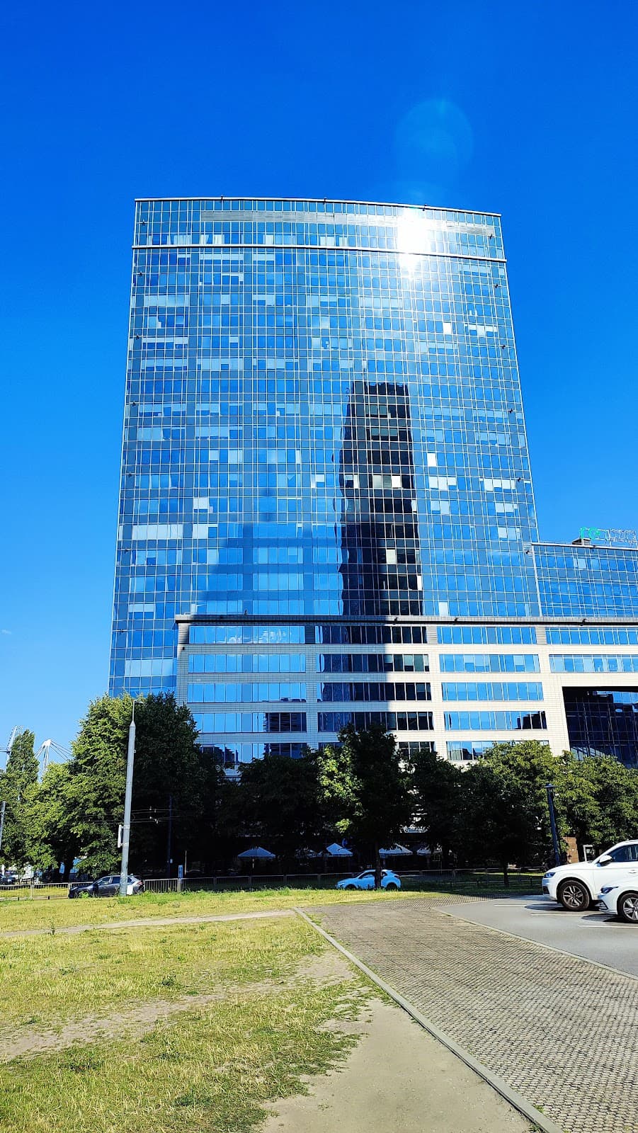 Regus Warsaw North Gate interior photo 3