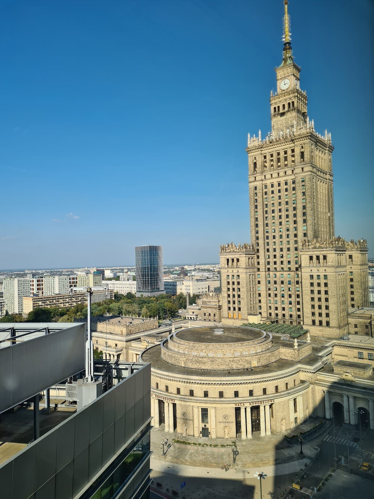 Regus Warsaw Skylight interior photo 4