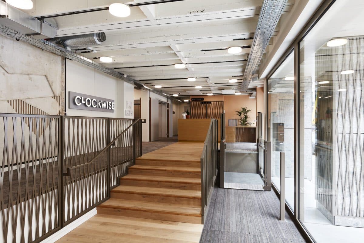 Clockwise Antwerp - Coworking & Office Space interior photo 4