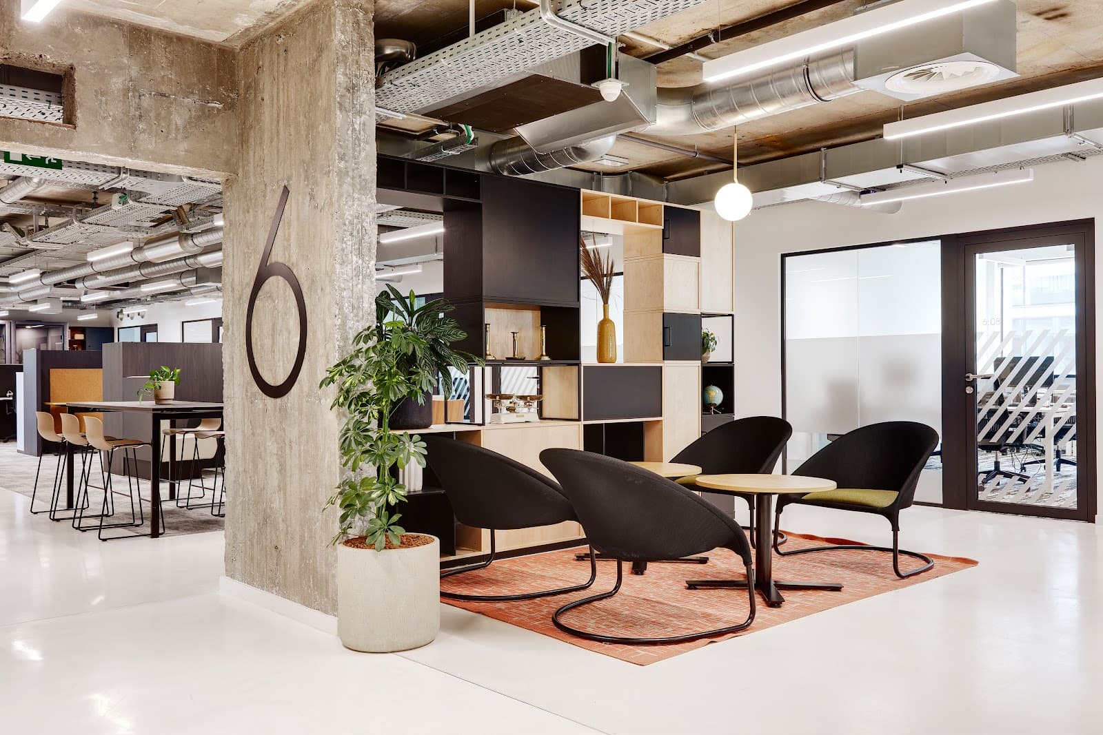 Clockwise, Brussels - European District interior photo 3