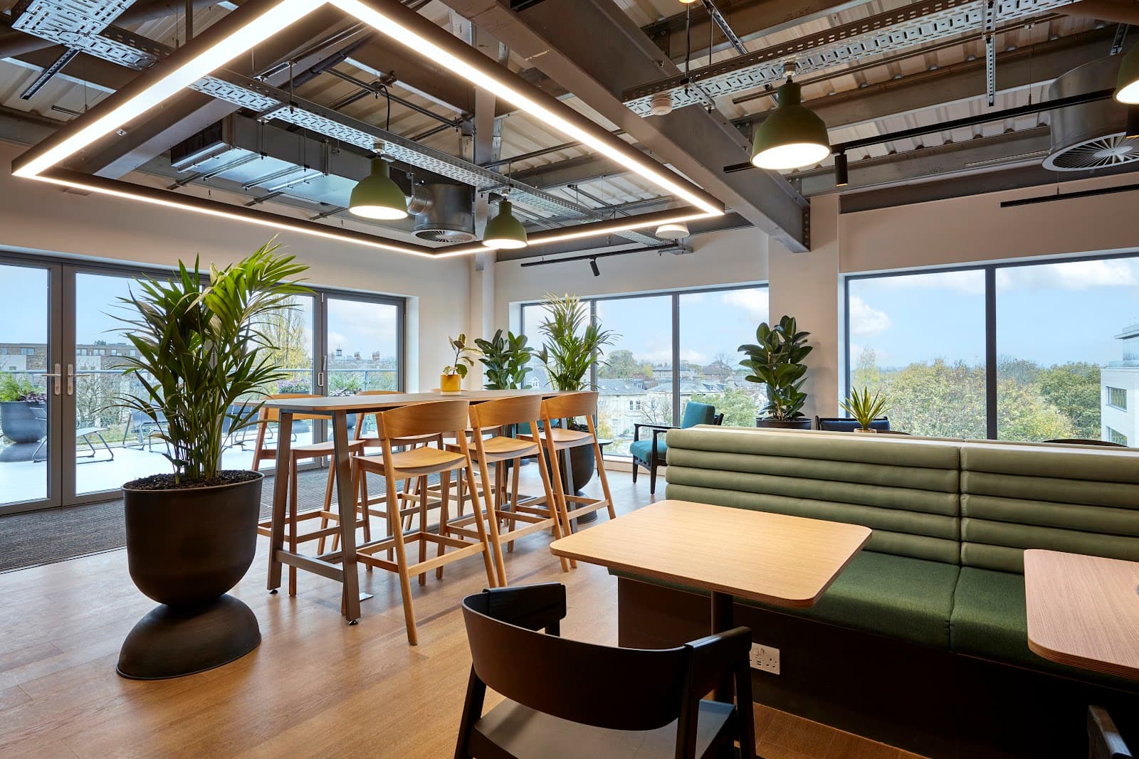 Clockwise Cheltenham - Coworking & Office Space interior photo 9