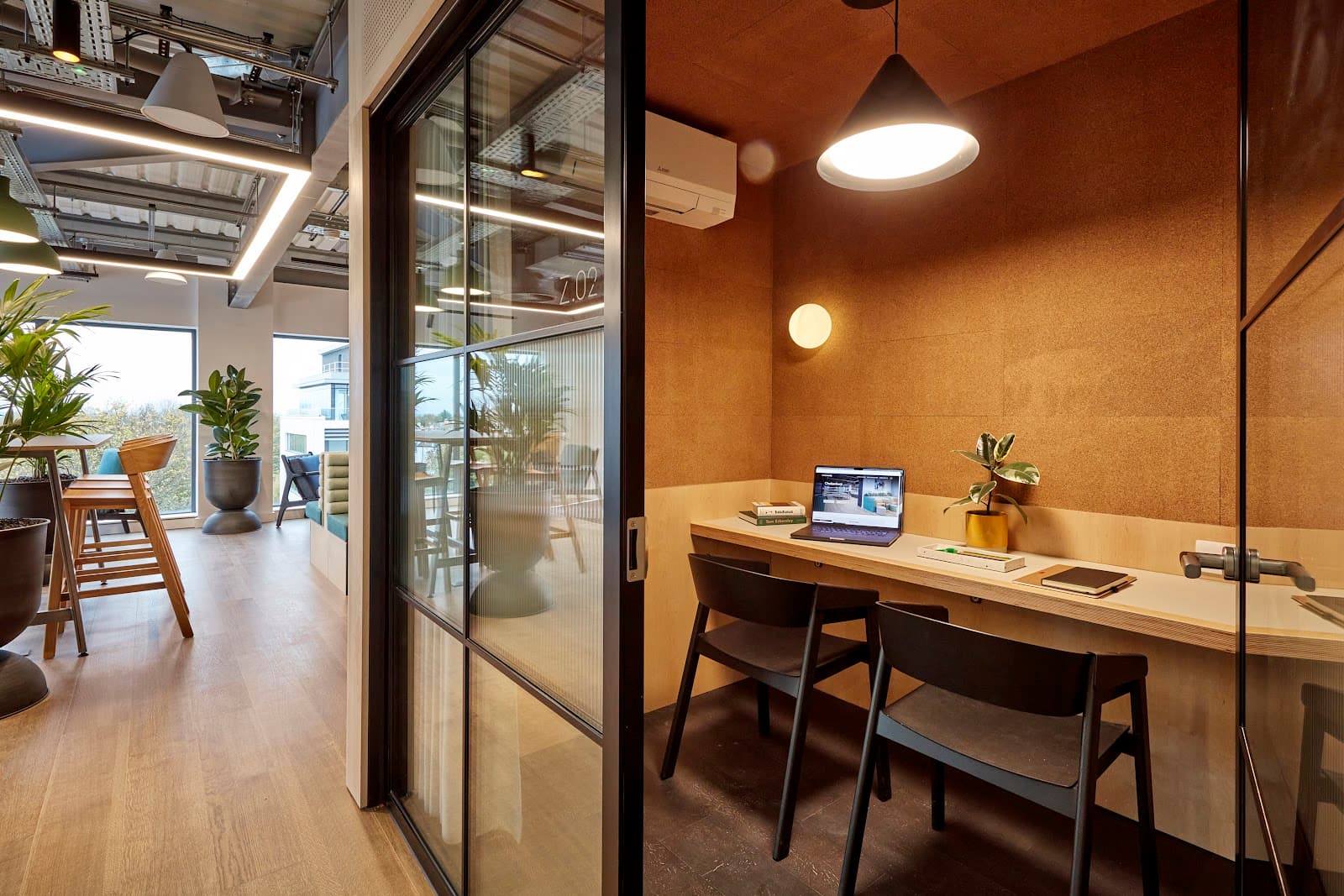 Clockwise Cheltenham - Coworking & Office Space interior photo 12