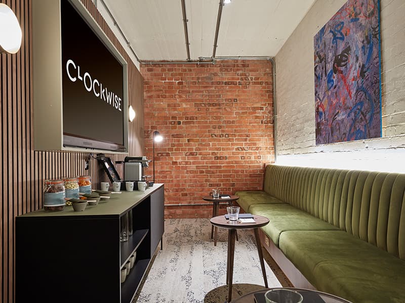 Clockwise Old Town Hall, Bromley - Coworking & Office Space interior photo 4